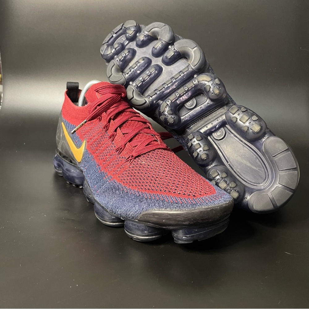 Nike Vapormax Flyknit 2 Team Red Sz 10 Men Sneakers Running Shoes Walking